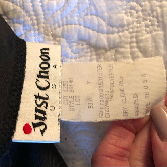 Dress - Picture 6 of 6